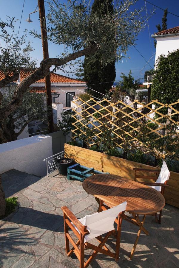 Вілла Aria House Spetses Town Екстер'єр фото