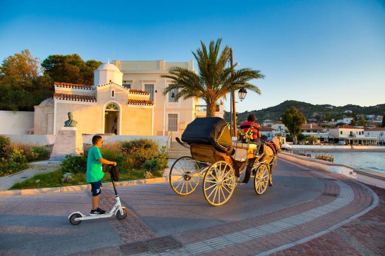 Вілла Aria House Spetses Town Екстер'єр фото